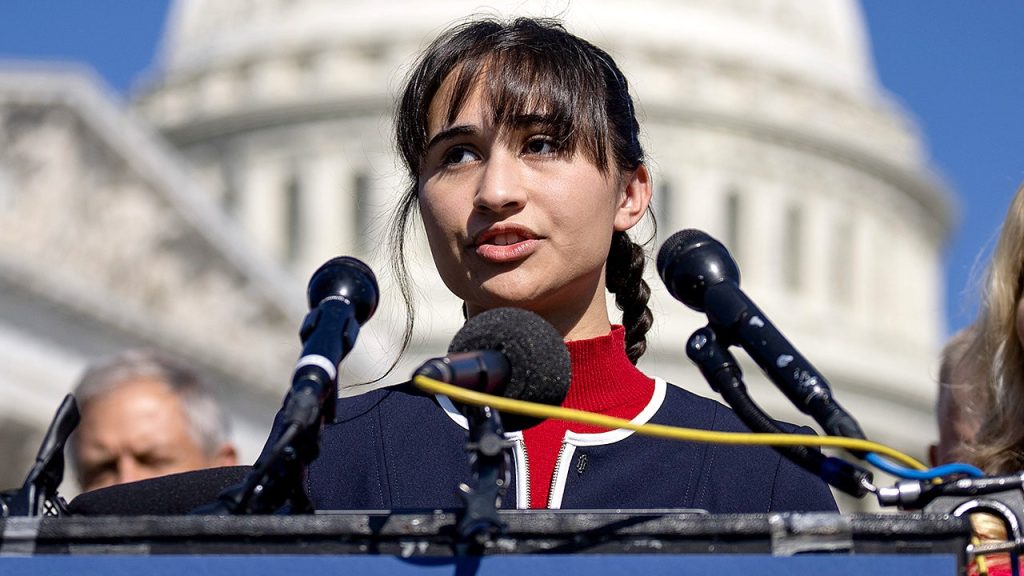 Florida’s Chloe Cole Act Seeks to Ban Transgender Surgeries for Minors, Sponsor Says