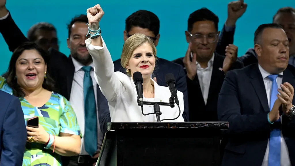 Costa Rica Elects Populist Conservative President