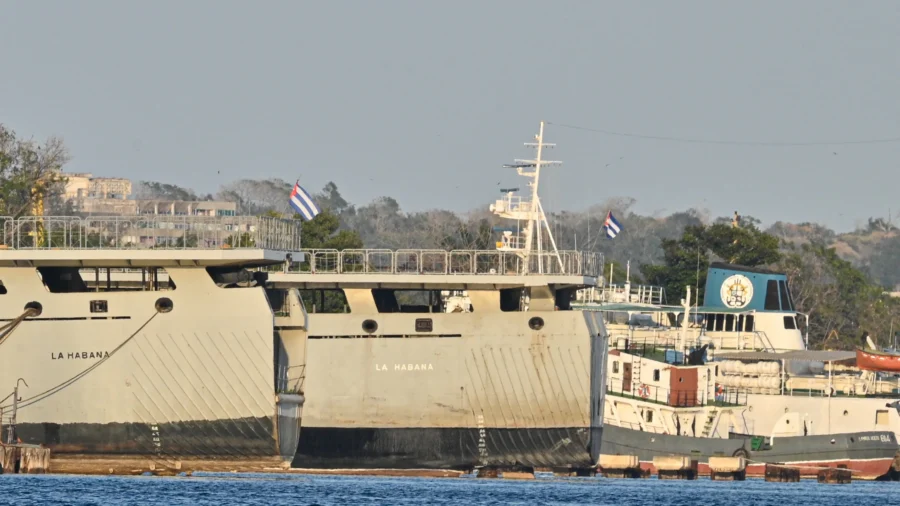 Russia, China Bolstering Cuban Regime Through Propaganda Campaigns, Analyst Says