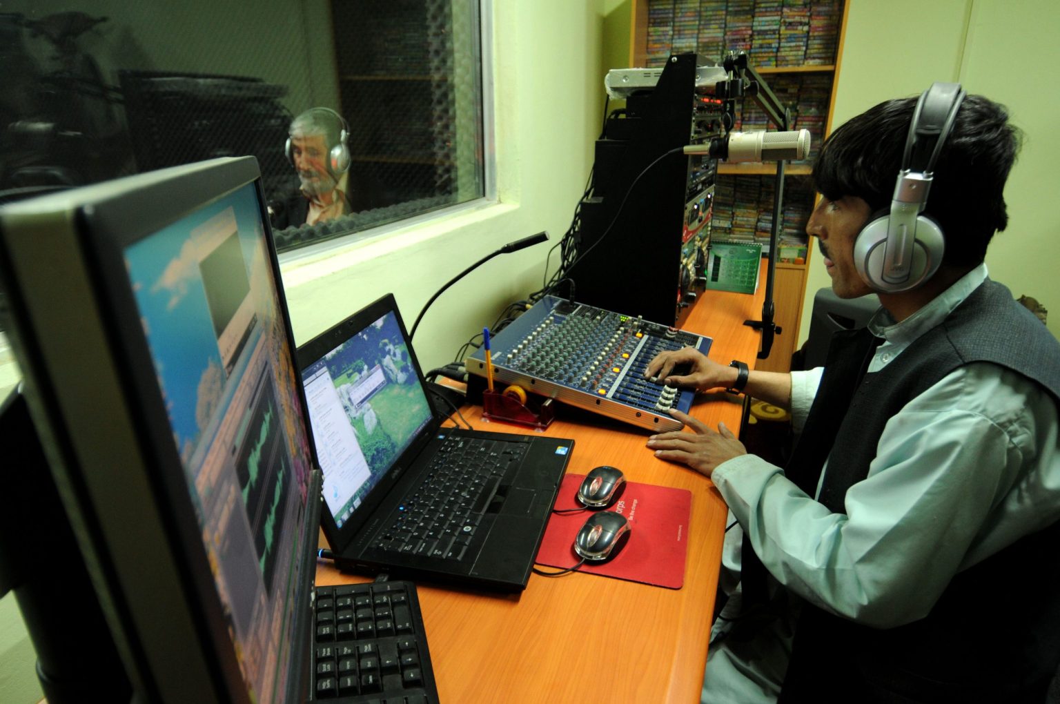 Afghanistan’s Radio Networks Transformed into Taliban Propaganda Tools