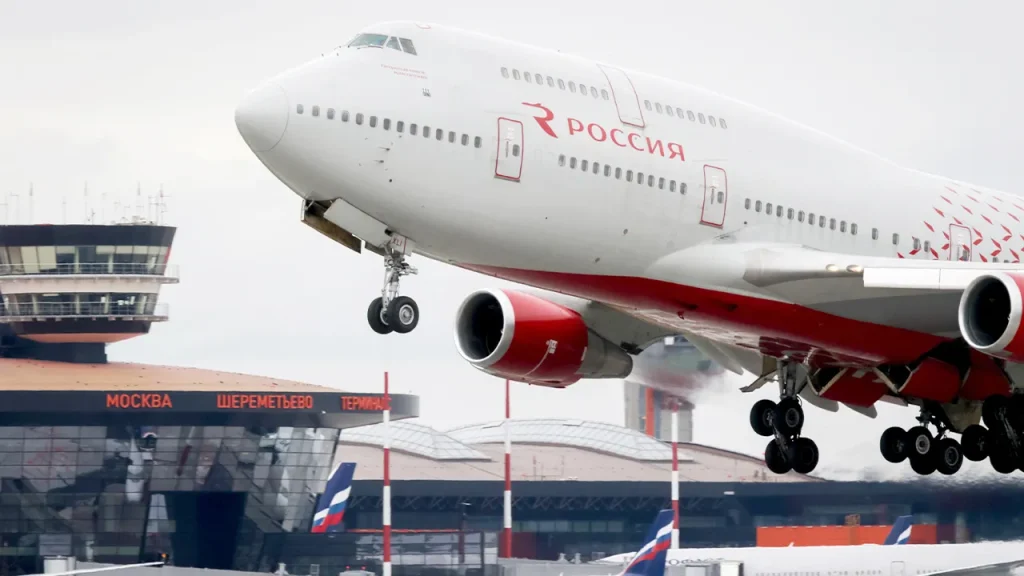 Russia Suspends Cuba Flights amid Fuel Shortage Caused by Trump Sanctions