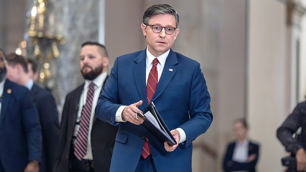 House GOP Majority Narrows to Single Vote as Johnson Swears In New Democrat