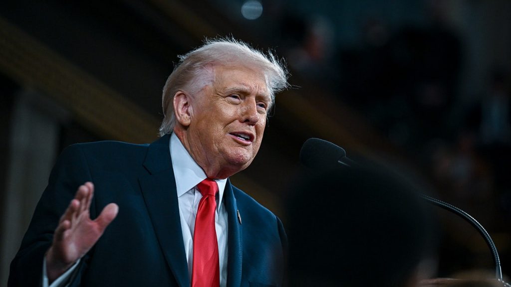 Trump Touts Economic Success, Faces Democratic Criticism During State of the Union Address