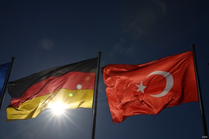Germany Issues Travel Advisory: Citizens Warned of Detention Risk in Turkey Over Social Media Posts