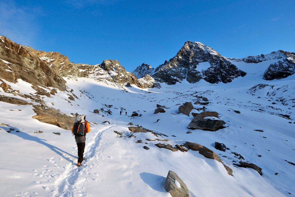 Austrian court convicts man whose girlfriend died as they climbed the country’s highest mountain
