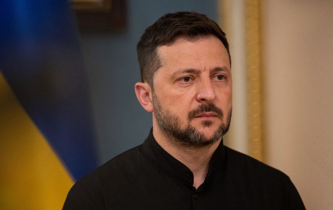 Russia Exploiting Ukraine Mobilization Issues Through AI and Disinformation, Zelenskyy Says