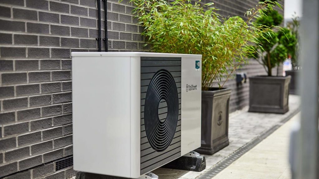 Heat Pump Income Comparisons Lack Reliable Data