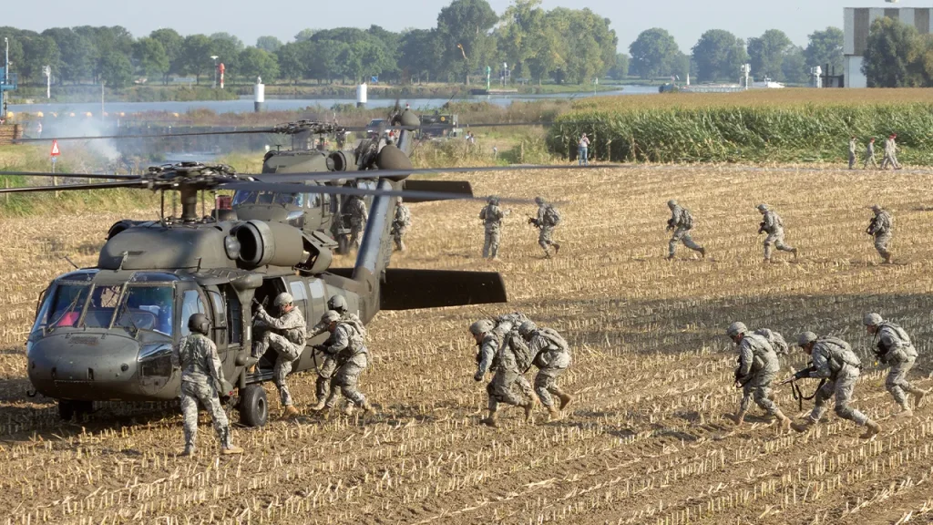 US Deploys Airborne Troops and Marines as Iran Rejects Ceasefire, Escalating Ground War Concerns