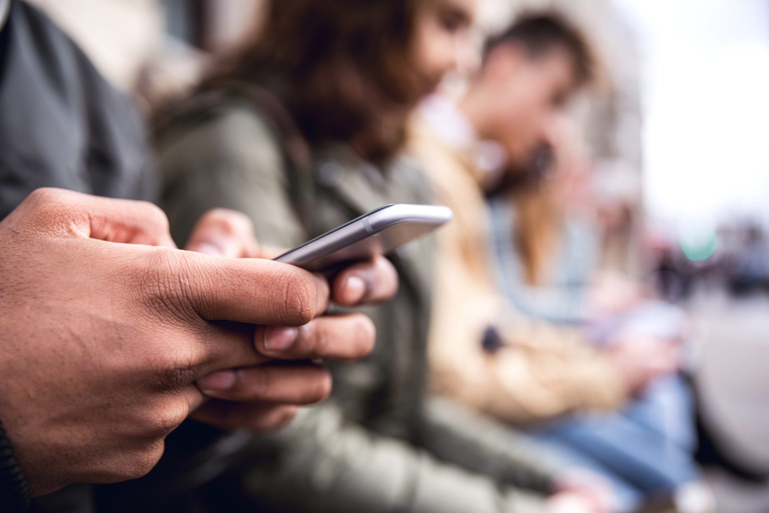 Deepfakes and AI Misinformation Transform Online Perception of War