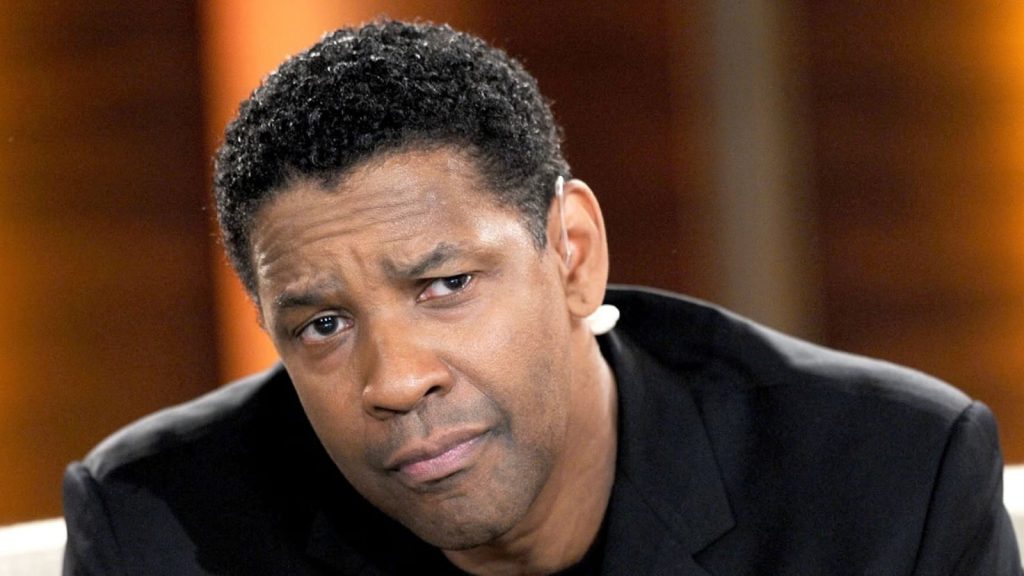 Denzel Washington: “Newspaper Readers Choose Between Uninformed or Misinformed”