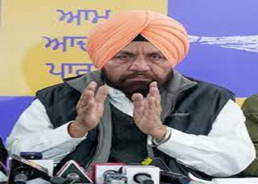 Thin Attendance, High Propaganda Spending Raise Questions About SGPC Budget Credibility