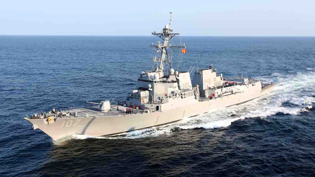 US Prepared to Escort Tankers Through Strait of Hormuz as Traffic Declines