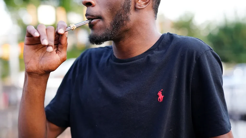 GOP Lawmakers Press Trump Administration on Chinese Vape Crackdown