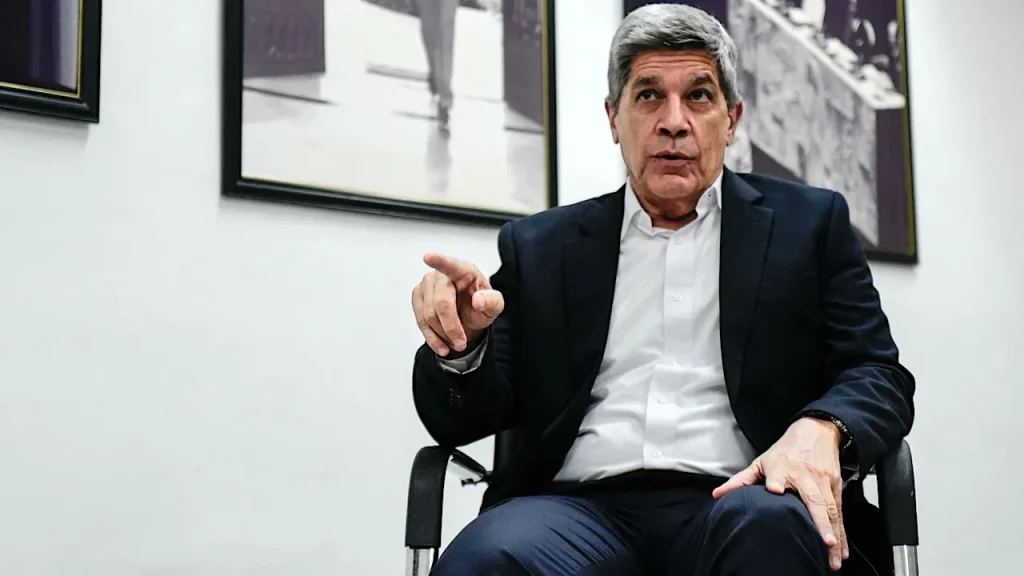 Cuba ‘Preparing’ for Possible Military Aggression, Says Foreign Minister Fernández de Cossío