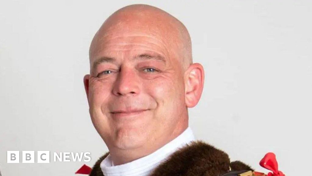 Wolverhampton Councillor Resigns After False Royal Marine Claims