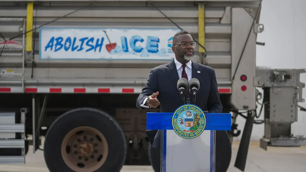 Chicago Mayor Johnson Unveils ‘Abolish ICE’ Snowplow After Student’s Murder Allegedly by Undocumented Migrant