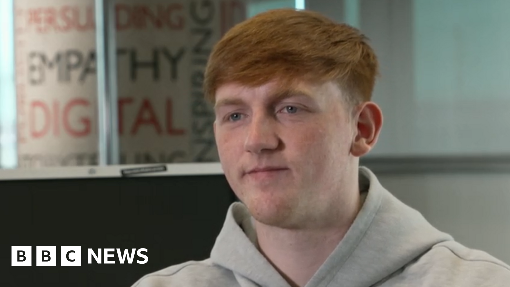 Social Media Age Restrictions Urged by Frustrated Commentator – BBC