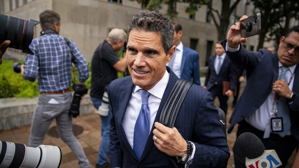 Trump Lawyer Gains Conservative Support Following DOJ Praise Controversy at Legal Conference