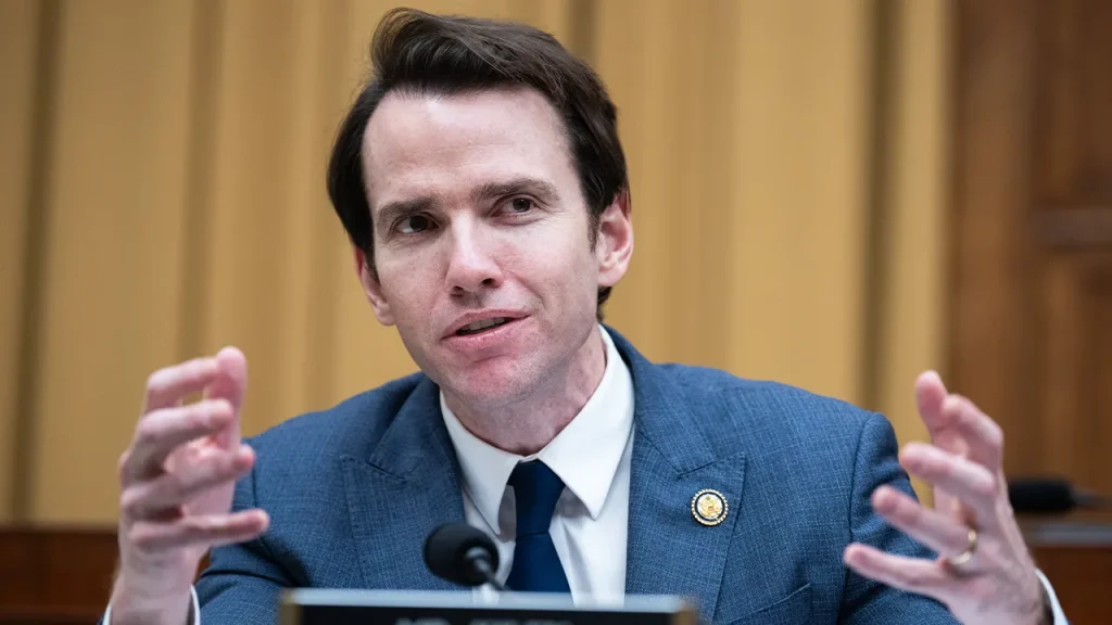 California House Republican Leaves GOP Immediately, Thinning Slim Majority