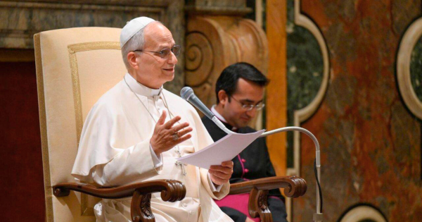 Pope Urges Journalists to Uphold Truth, Verify Facts and Resist War Propaganda