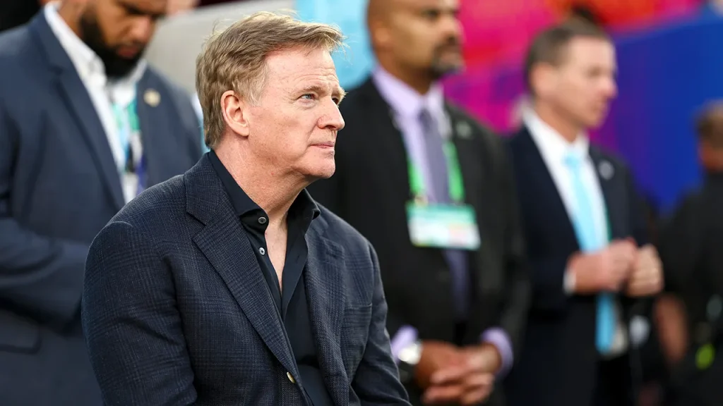 Florida Attorney General Warns NFL to Abandon ‘Rooney Rule’ Diversity Policy or Face Legal Action