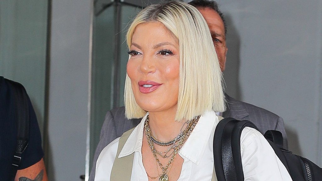 Tori Spelling Disputes Ongoing Plastic Surgery Rumors