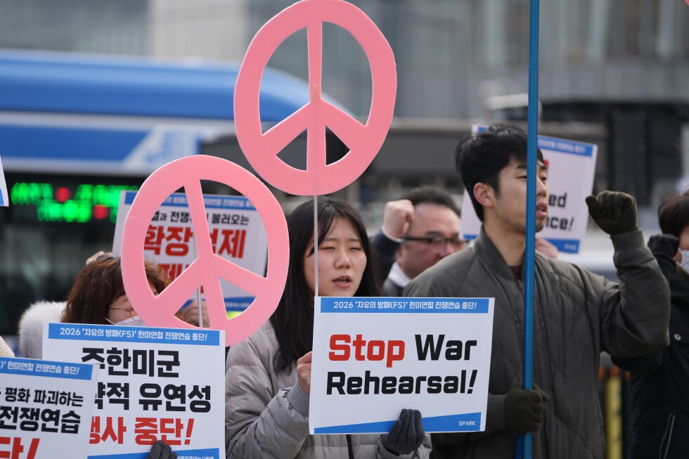 US begins large military drill with South Korea while waging war in the Middle East