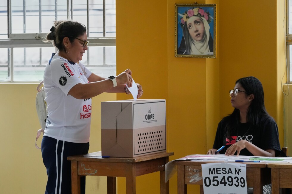 Peru set to hold presidential runoff election in June