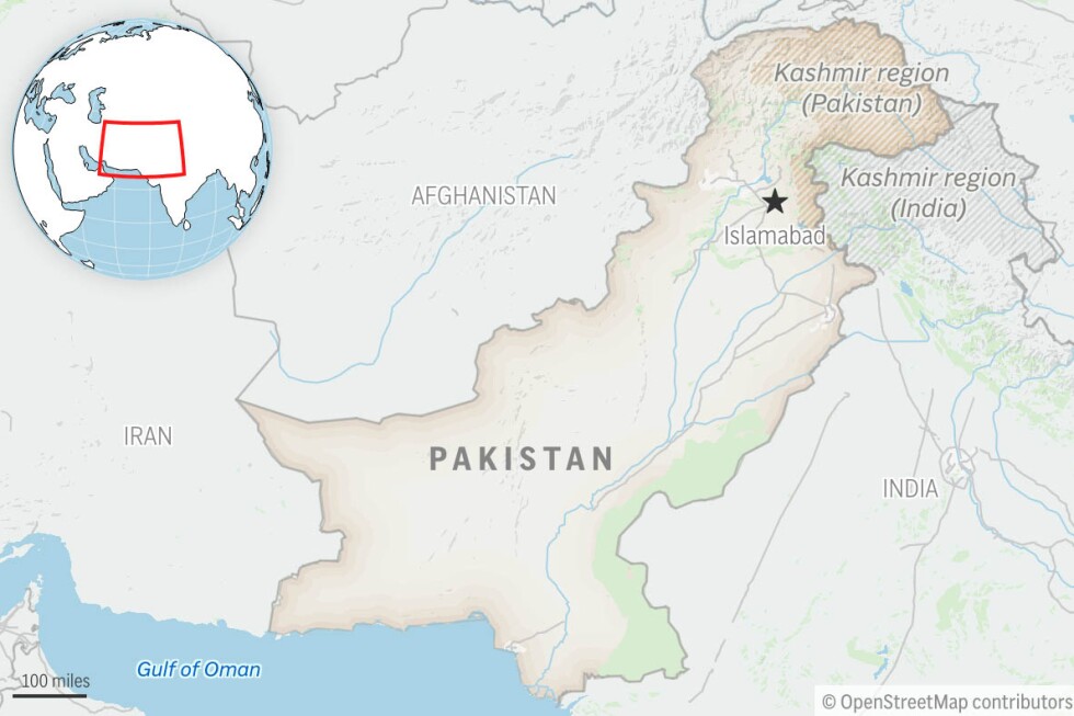 Suicide car bomb attack in northwest Pakistan kills 3 officers, police say