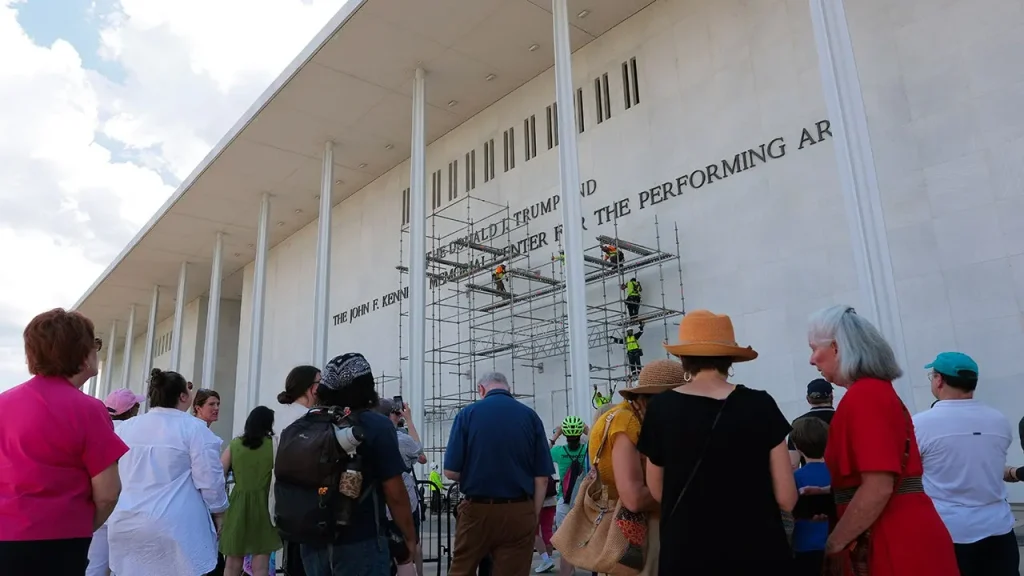 Trump’s Name Remains on Kennedy Center as Appeals Court Weighs Emergency Request